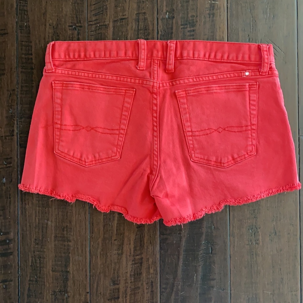 Lucky Brand Riley Short Red Size 6 / 28 - Picture 2 of 6